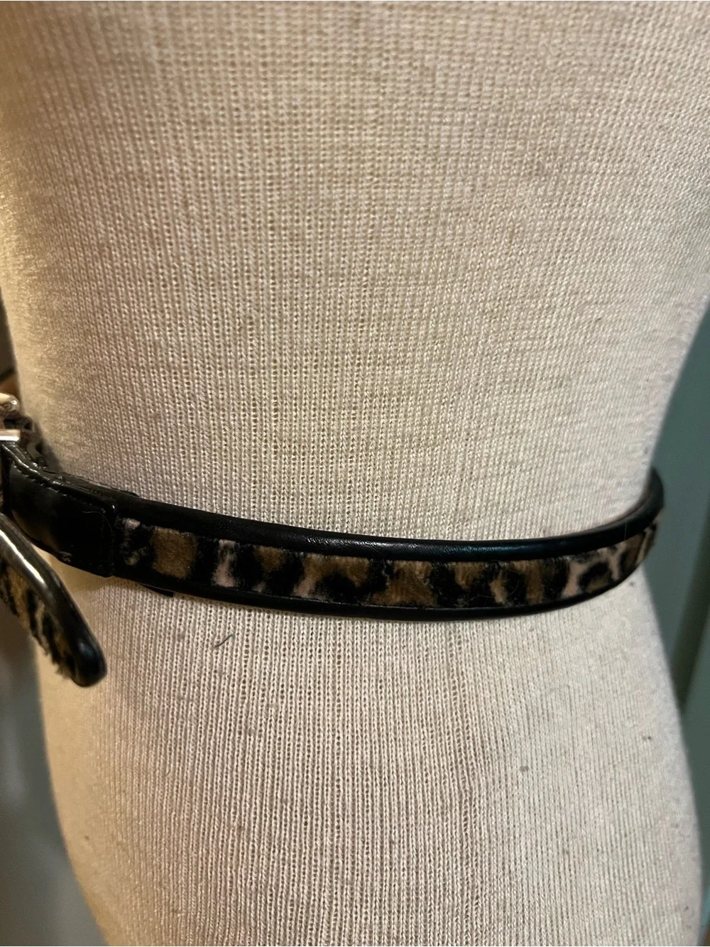 Vintage Brighton Leopard Print Faux Fur Belt w/ Silver Buckle Size 28 B7903 USA